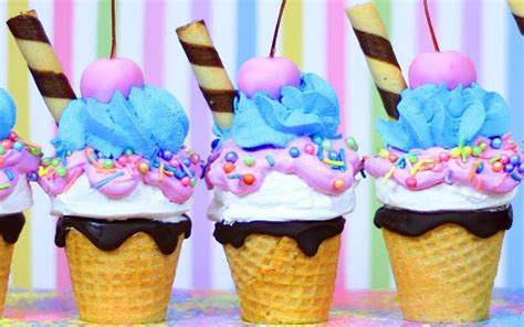 Cupcakes De Helados Falsos Con Formas De Helado