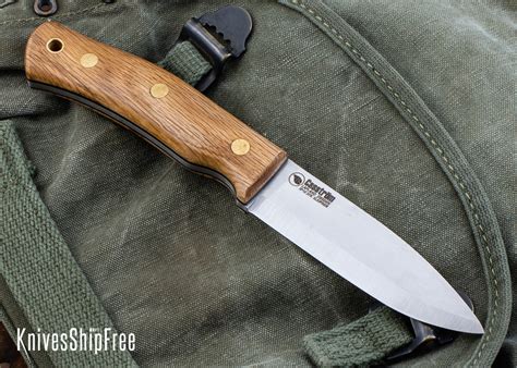 Casstrom: Bushcrafting Knives from Sweden