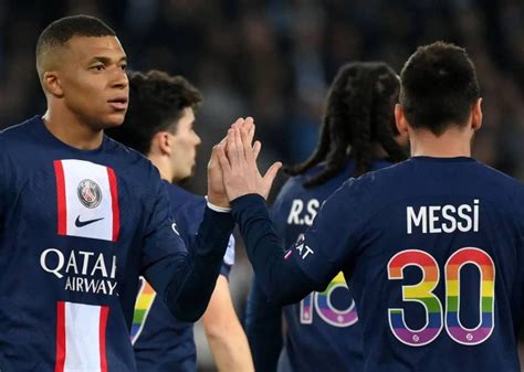 Kylian Mbappé And Lionel Messi Absent From Psg Training Ssi Media