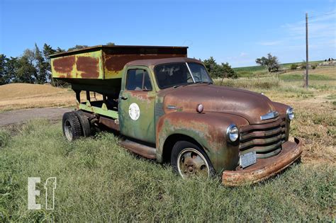 Chevrolet Farm Trucks Grain Trucks Online Auctions 5 Listings