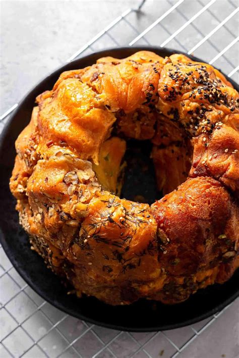 Savory Monkey Bread Recipe - The Cookie Rookie (VIDEO!)