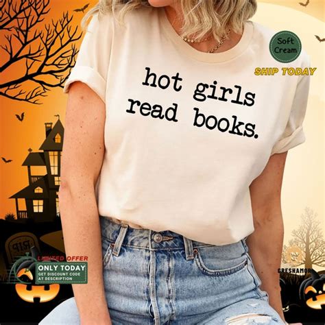 Hot Girls Read Shirt Etsy