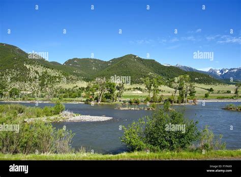 Yellowstone River Valley - Montana, USA. Pray, MT, U.S.A Stock Photo ...