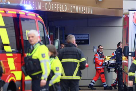 Mindestens fünf Verletzte nach Amoklauf an Wuppertaler Schule