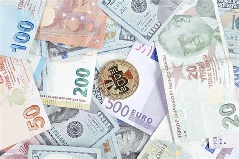 Dinheiro E Moeda Multi Euro Dolar Diferentes Tipos De Notas De Nova