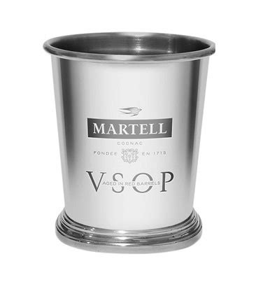 Martell Vsop Aged In Red Barrels Festive Gift Set Cup Furniture Home