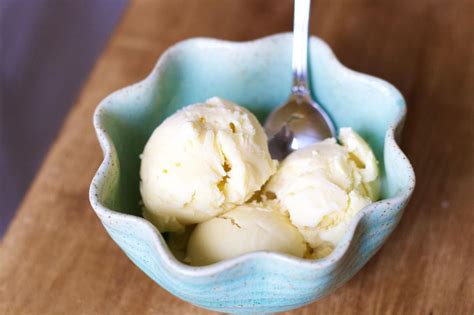 How To Make Ice Cream Without An Ice Cream Maker Food Hacks