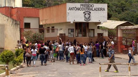 Governo diz que vai transferir detentos após motim em presídio na