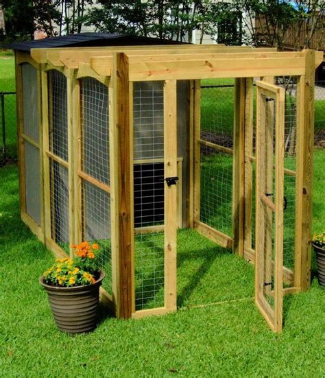 8 Cheap DIY Dog Run Ideas in Backyard