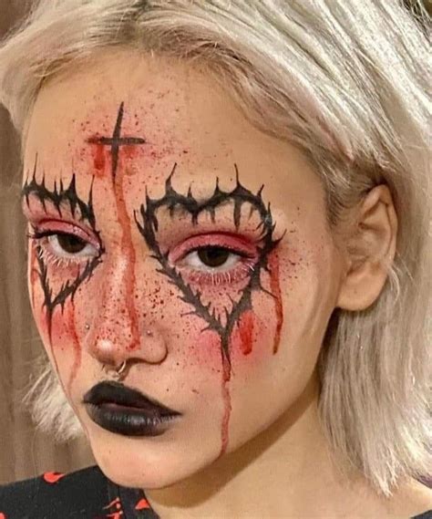 Pin By On Halloween Makeup Halloween Makeup