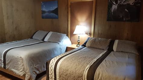 Motel Doble G Service Muncho Lake Alle Infos Zum Hotel