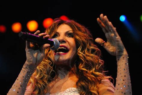 Elba Ramalho Lan A No Rio Show De Marco Zero