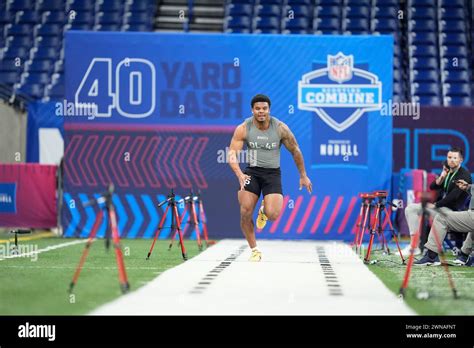 Penn State Defensive Lineman Chop Robinson Runs The Yard Dash At The