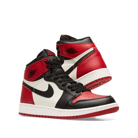 Nike Air Jordan 1 Retro High OG GS Red, Black & White | END.