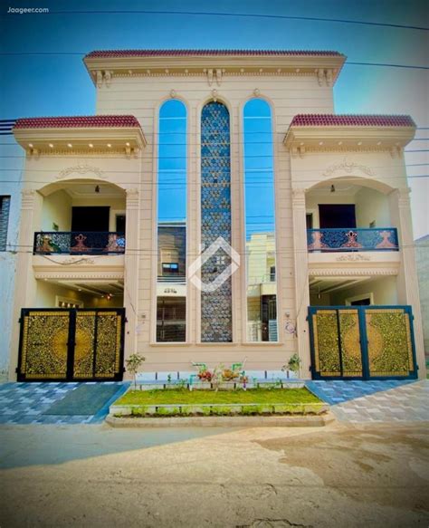 4 5 Marla Double Unit House For Sale In Khayaban E Naveed Sargodha