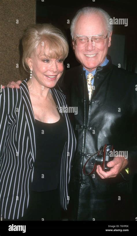 Barbara Eden And Larry Hagman 2001 Photo By John Barrett