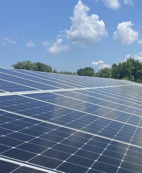 Standard Solar Acquires 49 Mw Community Solar Project In Rhode Island