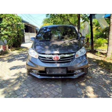 Mobil Honda Freed Psd Matic Bekas Km Rendah Surat Lengkap Pajak