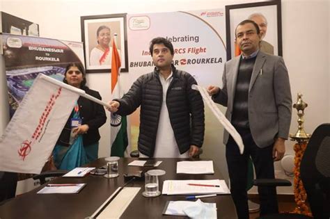 Minister Jyotiraditya Scindia Inaugurates Daily Flight Between