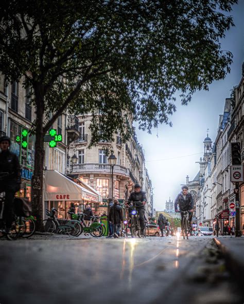 Street photography in Paris | Behance