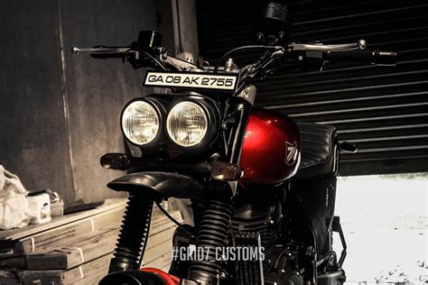 Royal Enfield Himalayan Scrambler By Grid7 Customs Headlamp