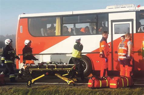 Tragiczny Wypadek Autobusu Przewo Cego Nastolatk W