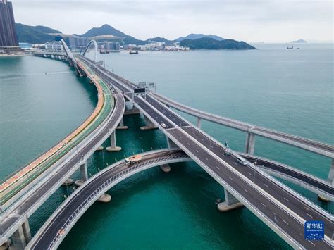 香港將軍澳跨灣大橋正式通車 中國政協中國