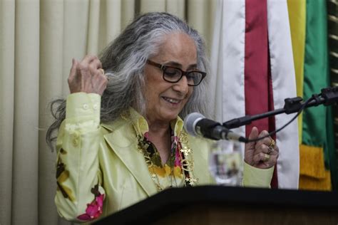 Maria Beth Nia A Mais Nova Imortal Da Academia De Letras Da Bahia