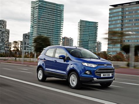 Ford EcoSport 4x4 Review (2014 - ) | Parkers