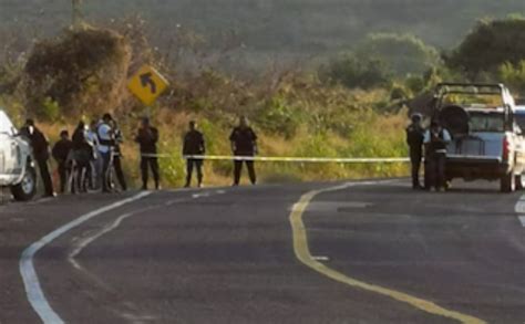 Dejan Cuerpo De Mujer Asesinada A Balazos En La Carretera Iguala