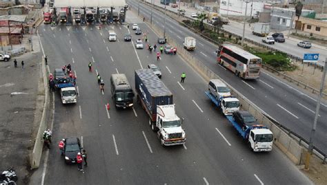 MTC SUTRAN intervino a más de 50 vehículos en la Panamericana Sur