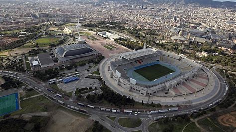 Fotos Barcelona Anuncia D Nde Jugar Durante Remodelaci N Del Camp Nou