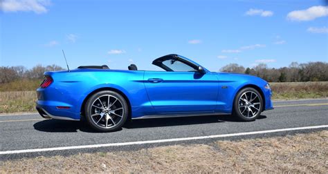 Top-Down Fun With a 2021 Ford Mustang Convertible (Review) – Auto ...