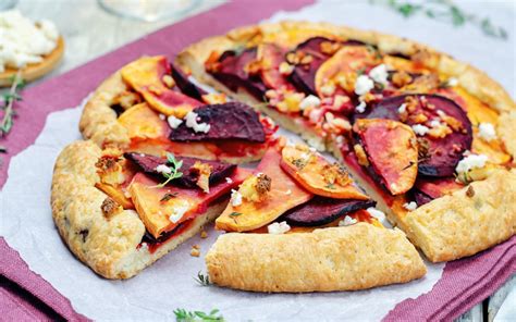 Galette mit Süßkartoffel und Roter Bete ein echter Hingucker