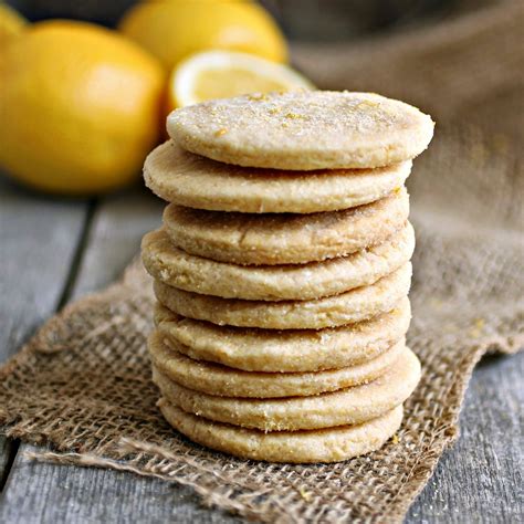 Hungry Couple: Lemon Cornmeal Shortbread Cookies