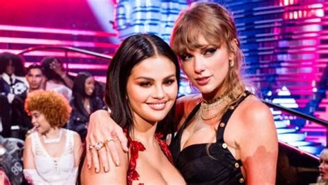 Taylor Swift And Selena Gomezs Video Of Cheering For Each Other At Mtv