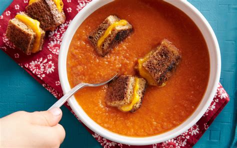 Improve On Tomato Soup 3 Words Grilled Cheese Croutons Parade