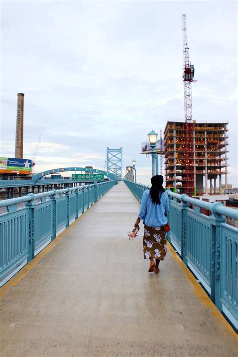 Philadelphia Skyline From The Benjamin Franklin Bridge - Setarra