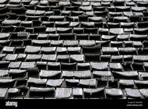 Wooden roofing shingles Stock Photo - Alamy