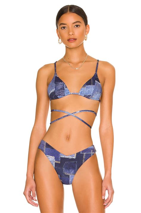 Weworewhat Cooper Bikini Top In Dark Wash Revolve