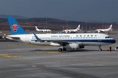 B 9952 A320 China Southern KMG 20240228 Tango India Flickr