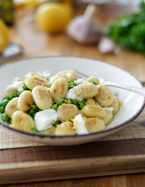 Recette Gnocchi Po Ler Ch Vre Frais Et Petits Pois Lustucru S Lection