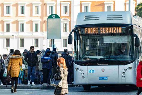 Milano In Arrivo Un Nuovo Sciopero Dei Mezzi 24 Ore Senza Fasce