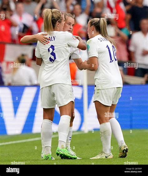 Englands Ella Toone Centre Celebrates With Rachel Daly Left And