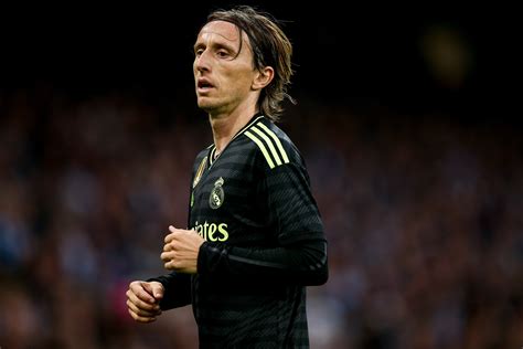 Modric Espantada Del Real Madrid 2 Reuniones Activas Quiere Jugar