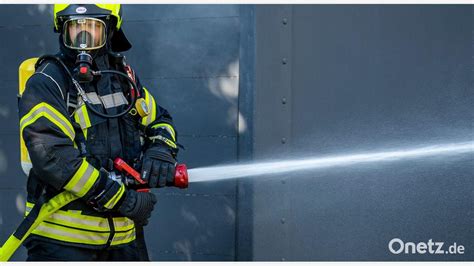 Schwerverletzter Und Schaden Nach Brand In Mehrfamilienhaus Onetz