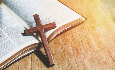 Christians In The Us May Become A Minority Group By 2070 Report Says The Hill