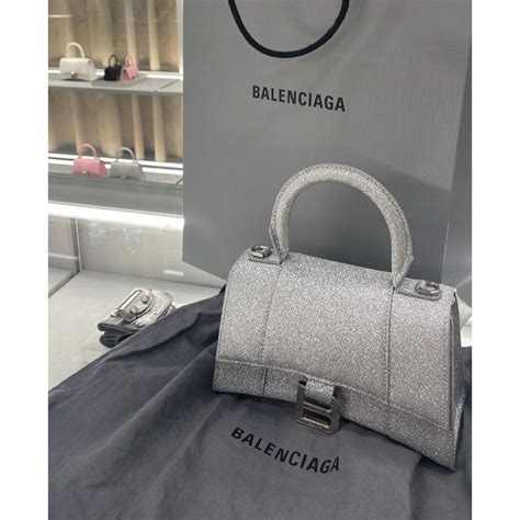 Balenciaga 巴黎世家沙漏包xs銀色限定限量款亮粉閃亮包 蝦皮購物