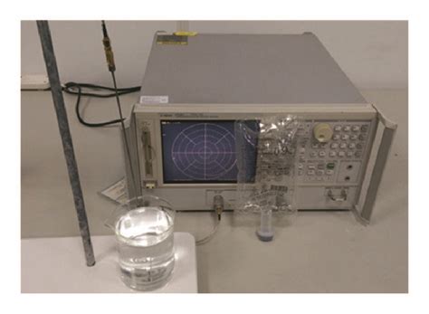 IV Fluid Permittivity And Conductivity Measurement Environment