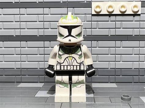 Lego Star Wars Clone Wars Green Clone Trooper Minifigure 7913 Sw0298 Ebay